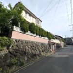 西鎌倉の高台に佇む旧分譲地内【津　土地】