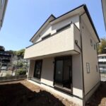 大船駅より平坦徒歩11分　こだわりの国産素材を使用【岩瀬1丁目　新築戸建】