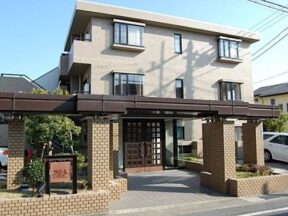 由比ガ浜海岸へ徒歩4分　夏はバルコニーで花火大会を鑑賞【東急クリエール由比が浜　中古マンション】