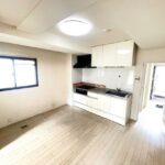 子育てに安心の1階部分・開放感のある角部屋住戸【サニークレスト湘南八景　中古マンション】