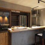 築浅・ワインバー居抜き　海まで約130ｍのプライベートスペース【メゾンプレール坂ノ下　貸店舗】