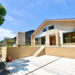 平屋風2階建 全居室南向き・ゆとりの3LDK【梶原3丁目 新築戸建】