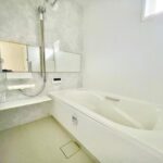 2025年10月完成予定・電気自動車の充電用電源も完備【手広4丁目　新築戸建】