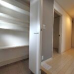 ◆賃料変更しました◆　小町大路から1本入った静かな住宅地　カースペース2台分あり【貸戸建　材木座3丁目】