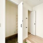 2025年10月完成予定・電気自動車の充電用電源も完備【手広4丁目　新築戸建】