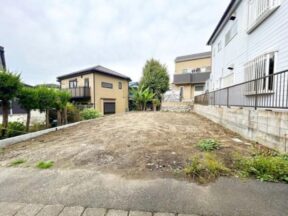 南道路につき陽当たり良好 大船駅・北鎌倉駅へ徒歩圏内【大船 土地】