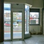 若宮大路沿い　鎌倉駅から4分の1階路面店【小町1丁目　貸店舗】