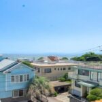 ルーフバルコニーから江の島、富士山を眺望【七里ガ浜2丁目　中古戸建】