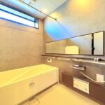 【鎌倉山2丁目】LDK30帖超　上質なくつろぎを叶える高台の邸宅