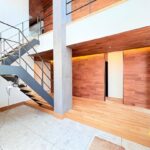 【鎌倉山2丁目】LDK30帖超　上質なくつろぎを叶える高台の邸宅