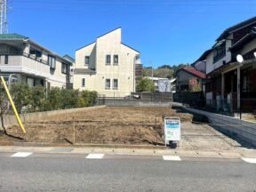 ★おすすめ★【岩瀬】建築条件なし 南西道路で陽当たり良好