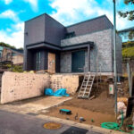【梶原3丁目】2026年6月完成予定　開放的な吹抜けリビング・21帖超のLDK
