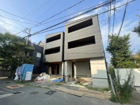 ★おすすめ★【長谷2丁目】全2棟　由比ヶ浜海岸へ徒歩5分・収納スペース充実の大型プラン