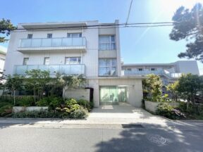 【ウエリス鎌倉由比ヶ浜】ペットOK ウォークインクローゼット2箇所+納戸の豊富な収納スペース